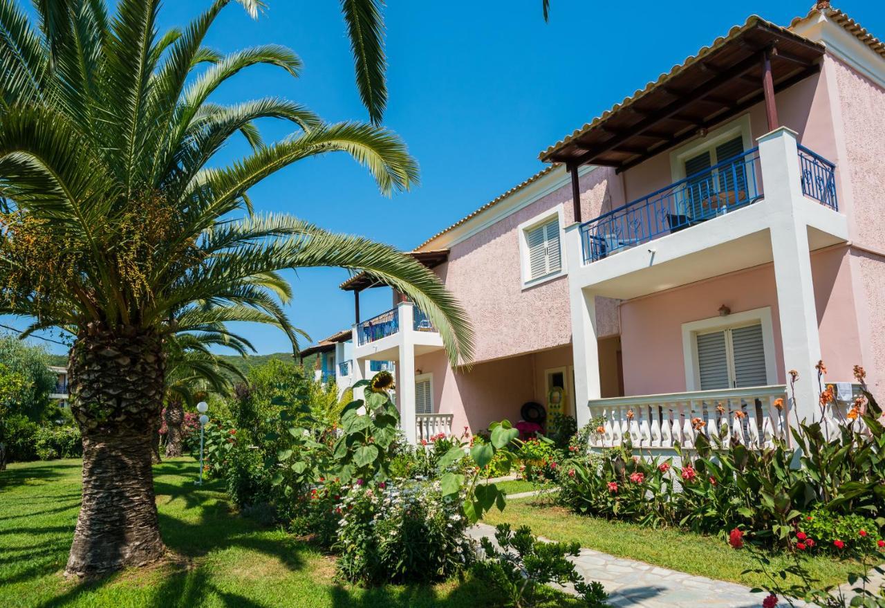 Three Stars Beach Hotel Moraḯtika Ngoại thất bức ảnh